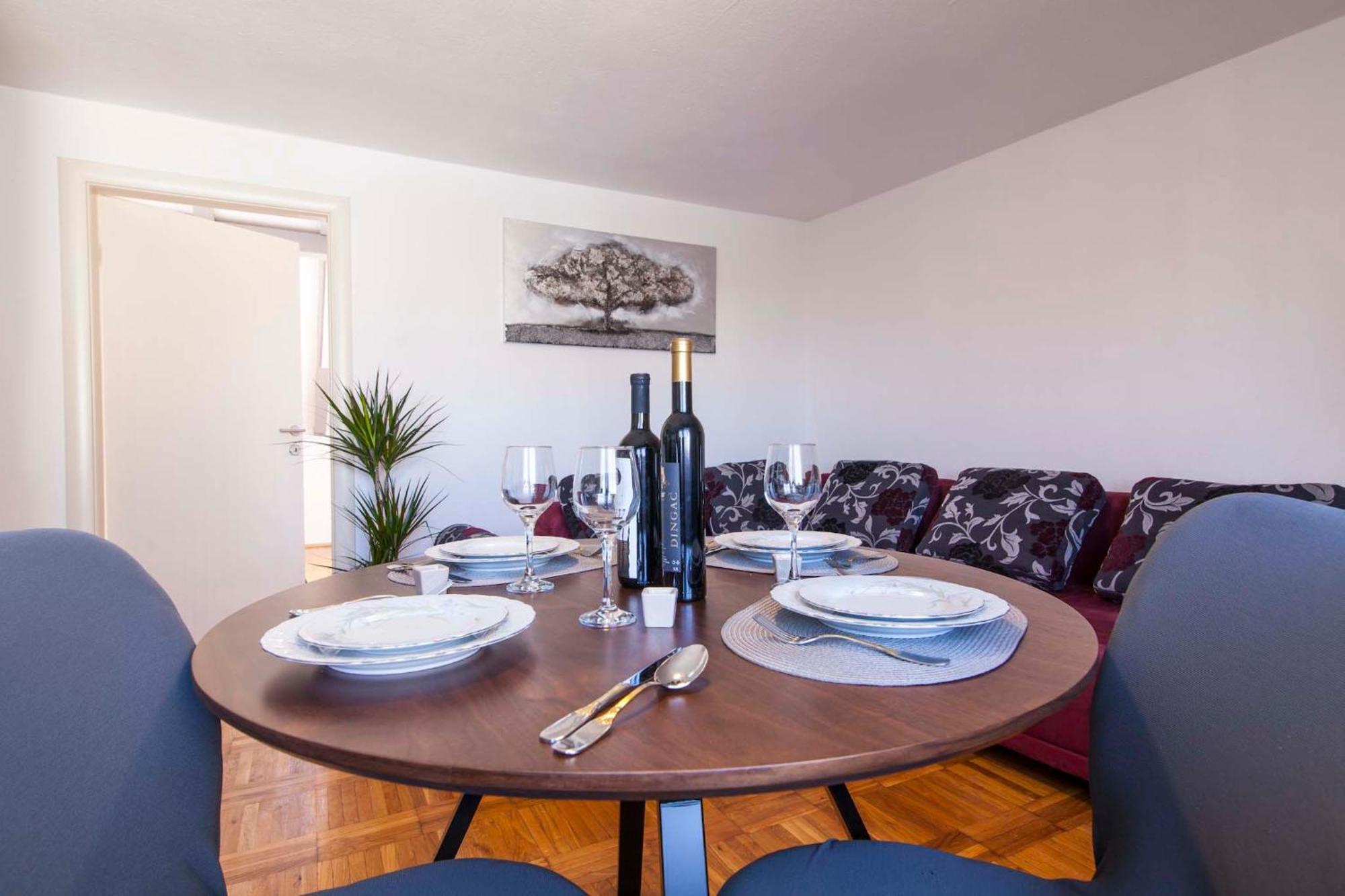 Apartment City Vibe, Great Location! Sibenik Luaran gambar